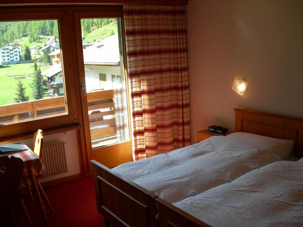 Hotel Adler Saas-Grund Δωμάτιο φωτογραφία